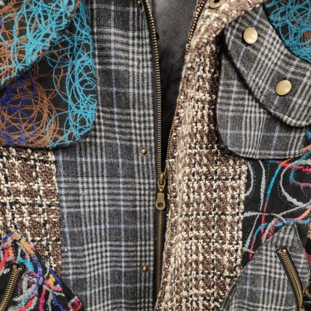 Pura Vida Jacket - Colorful Mixed Fabric, Pattern, Textures - Size Medium - Picture 3 of 12